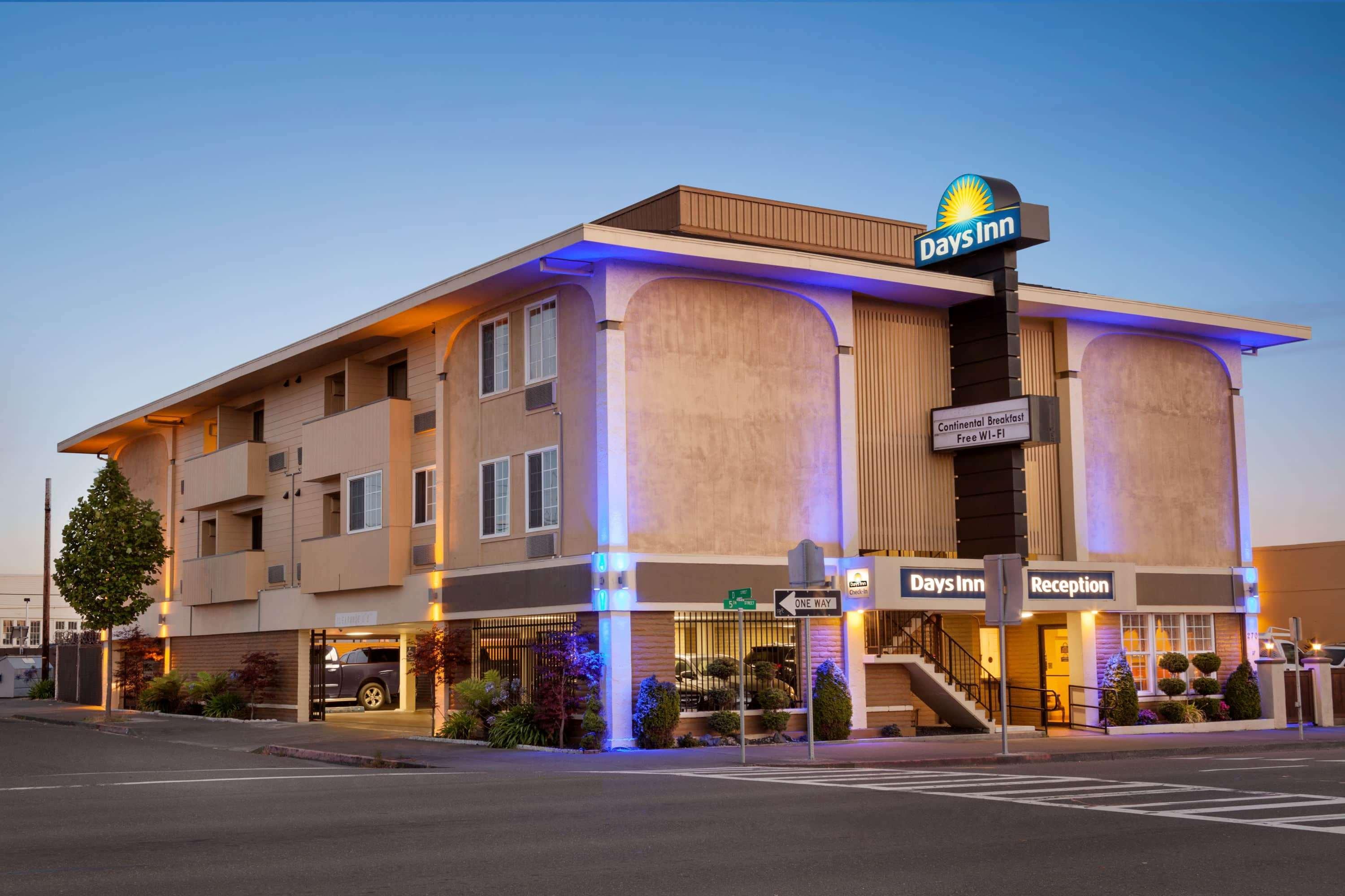Days Inn By Wyndham Eureka Ca Luaran gambar